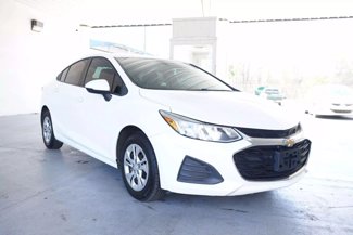Used 2019 Chevrolet Cruze LS image 1