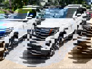 Used 2024 Volkswagen Atlas SE image 1