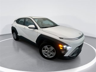 Used 2025 Hyundai Kona SE image 1