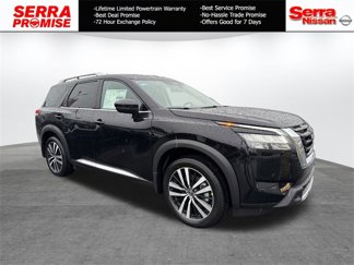 New 2025 Nissan Pathfinder Platinum image 1