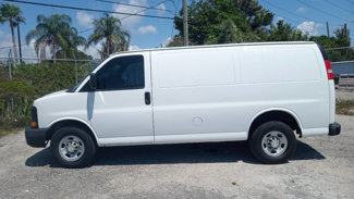 Used 2016 Chevrolet Express 2500 image 1