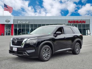 New 2025 Nissan Pathfinder SV image 1