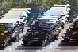 Certified 2022 Ford Explorer XLT w/ Equipment Group 202A image 1