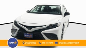 Used 2023 Toyota Camry SE image 1