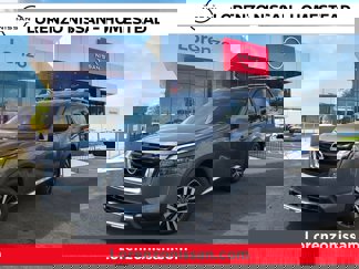 New 2025 Nissan Pathfinder Platinum image 1