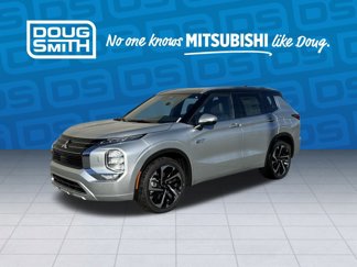 New 2025 Mitsubishi Outlander SEL image 1