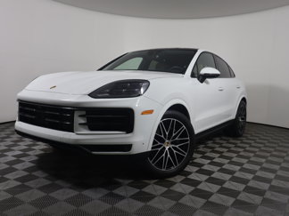 Certified 2025 Porsche Cayenne Coupe image 1