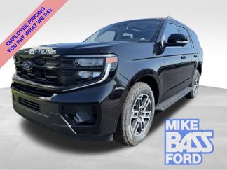 New 2025 Ford Expedition Active image 1