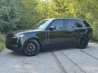 New 2025 Land Rover Range Rover Long Wheelbase SE image 1