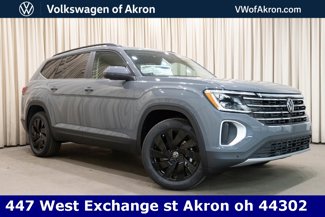New 2025 Volkswagen Atlas SE image 1