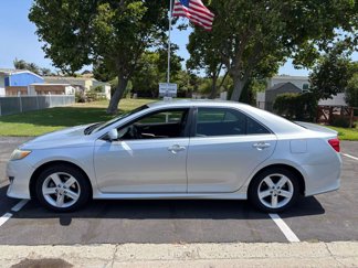 Used 2012 Toyota Camry SE image 1