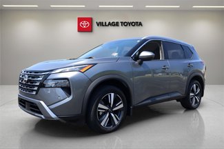 Used 2024 Nissan Rogue SL w/ SL Premium Package image 1