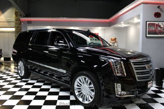 Used 2020 Cadillac Escalade ESV Platinum image 1