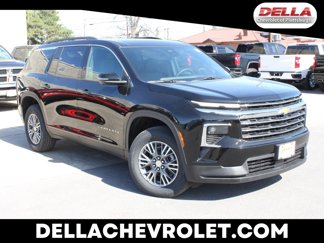 New 2025 Chevrolet Traverse LT w/ Driver Confidence Package image 1