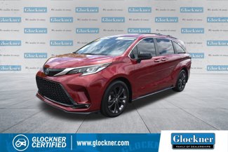Used 2024 Toyota Sienna XSE image 1