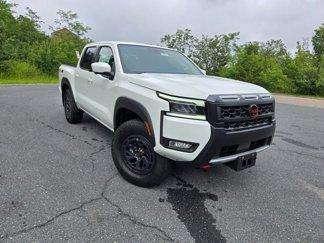 New 2025 Nissan Frontier PRO-4X w/ Pro Convenience Package image 1