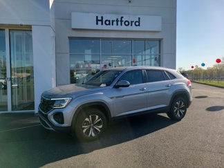 Certified 2024 Volkswagen Atlas Cross Sport SE image 1