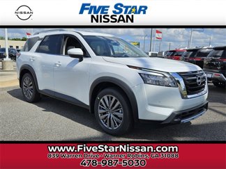 New 2025 Nissan Pathfinder SL w/ SL Premium Package image 1