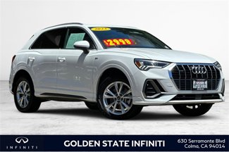Used 2023 Audi Q3 2.0T Premium image 1