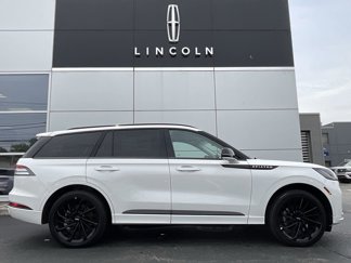 New 2025 Lincoln Aviator Reserve w/ Luxury Package image 1