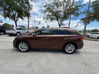 Used 2013 Toyota Venza LE image 1