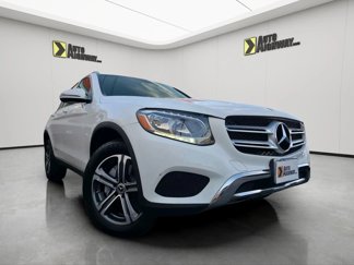 Used 2017 Mercedes-Benz GLC 300 image 1
