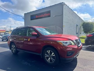 Used 2017 Nissan Pathfinder S image 1