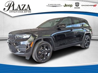 New 2025 Jeep Grand Cherokee Altitude image 1