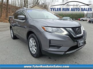 Used 2019 Nissan Rogue SV image 1