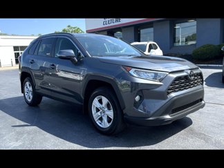 Used 2021 Toyota RAV4 XLE image 1