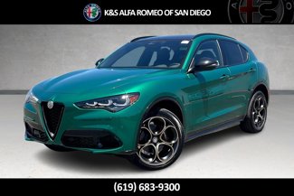 New 2025 Alfa Romeo Stelvio Sprint image 1