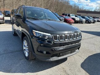 New 2024 Jeep Compass Latitude w/ Sun and Sound Group image 1