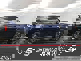 New 2025 Nissan Armada Platinum image 1