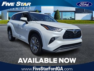 Used 2023 Toyota Highlander Platinum image 1
