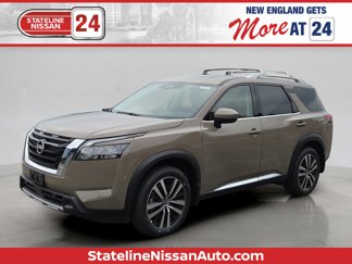 New 2025 Nissan Pathfinder Platinum image 1