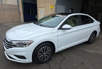 Used 2019 Volkswagen Jetta R-Line image 1
