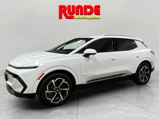 Used 2025 Chevrolet Equinox EV LT w/ Convenience Package image 1