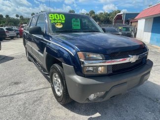 Used 2002 Chevrolet Avalanche 2WD image 1