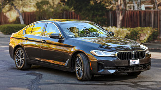 Used 2021 BMW 530e image 1