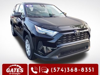 Used 2024 Toyota RAV4 LE image 1