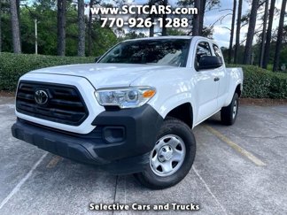 Used 2019 Toyota Tacoma SR image 1