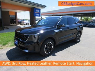 Used 2024 Kia Sorento S image 1