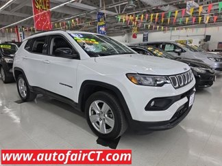 Used 2022 Jeep Compass Latitude image 1