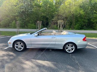 Used 2008 Mercedes-Benz CLK 350 Cabriolet w/ P1 Pkg image 1
