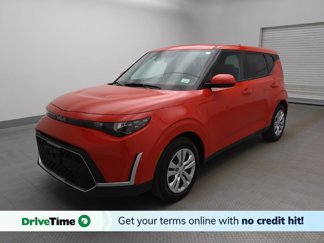 Used 2023 Kia Soul LX image 1