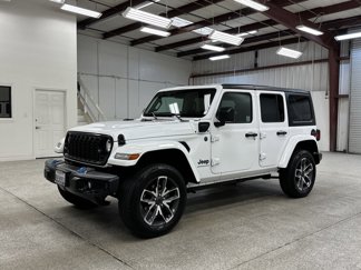 Used 2024 Jeep Wrangler Unlimited w/ Technology Group image 1