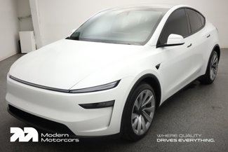 Used 2026 Tesla Model Y Long Range image 1