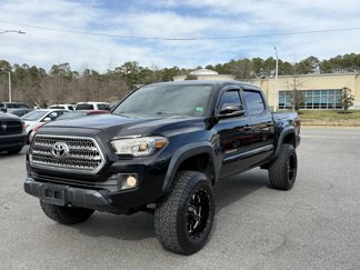 Used 2016 Toyota Tacoma TRD Off-Road image 1