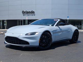 Used 2023 Aston Martin V8 Vantage Roadster image 1