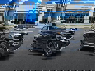 New 2025 Honda Pilot Touring image 1